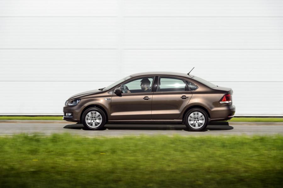  Volkswagen Polo Sedan 2015 года  (фото 15 из 30)